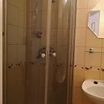 Róża Wiatrów 2 Habitación en casa particular *