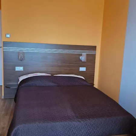 Roza Wiatrow 2 * Władysławowo