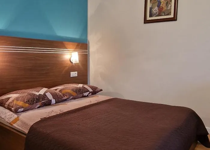 Roza Wiatrow 2 Rum i privatbostad